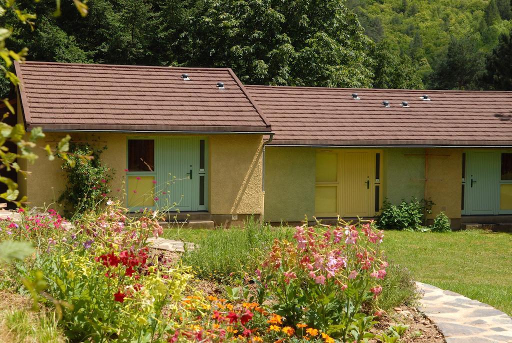 Vvf Les Cevennes Hotel Bedoues Ngoại thất bức ảnh
